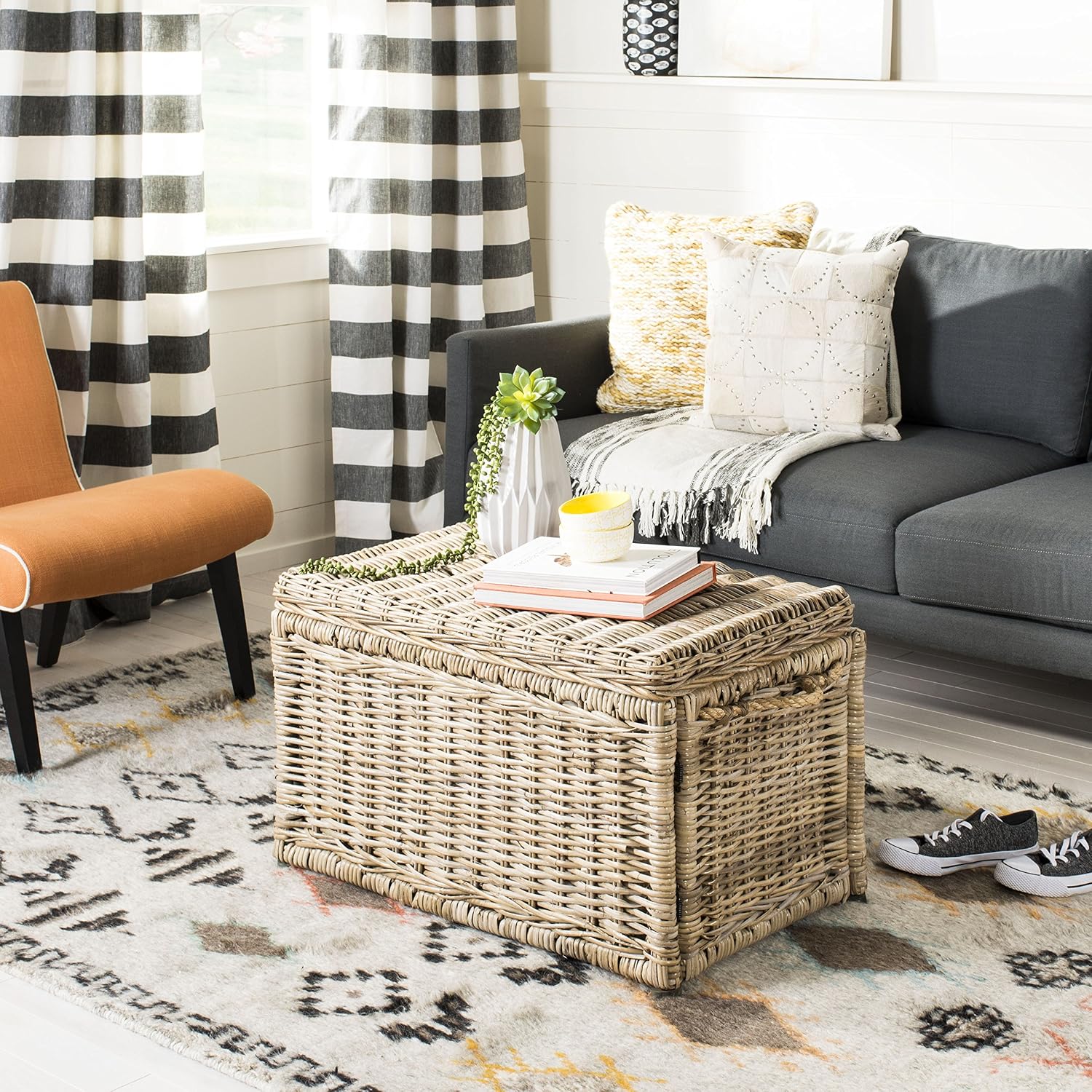30.7" Natural Foldable Rattan Storage Trunk